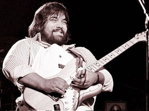 lowell-george2.jpg