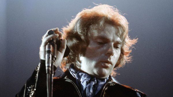 van-morrison-edcaraeffgettyimages_wide-873ae760476a4c94e40437d1428396be656a2cb1.jpg